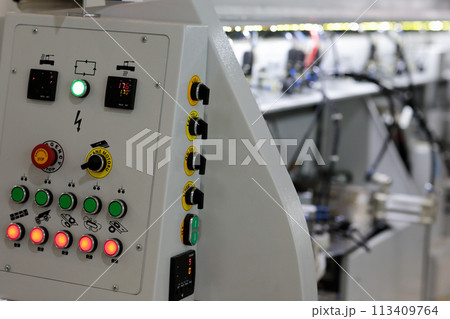 control panel of automated edge banding machine 113409764