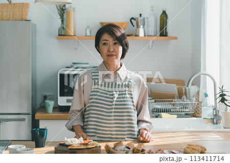 a forty-something woman 113411714