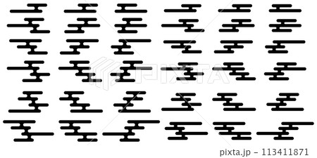 様々な形の和風の雲のベクターイラストセット 113411871