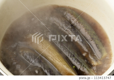茄子の煮浸し　鍋で煮る 113413747