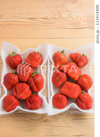 春の味覚 あまおう苺 春の味覚 あまおう苺 113414900