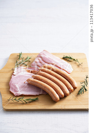 ソーセージ ロースハム ベーコン 盛り合わせ ソーセージ ロースハム ベーコン 盛り合わせ 113417036