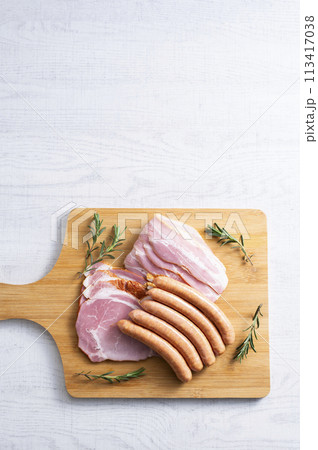 ソーセージ ロースハム ベーコン 盛り合わせ ソーセージ ロースハム ベーコン 盛り合わせ 113417038