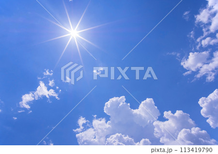 《夏イメージ》夏の太陽と青空 《夏イメージ》夏の太陽と青空 113419790