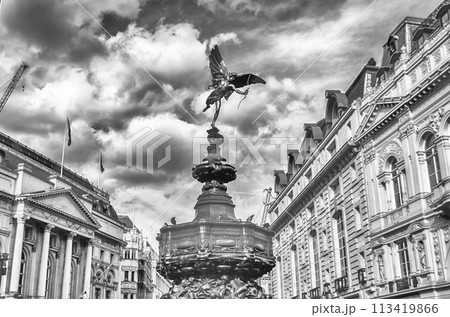 Eros Statue at Piccadilly Circus, London, UK 113419866