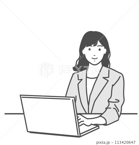 パソコンを使っている笑顔の女性のシンプルなイラスト　白バック、モノクロ、ベクター 113420647