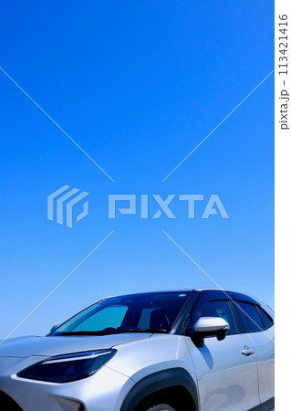 青空と自動車 113421416