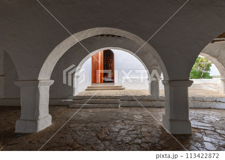 Stark white arches of Puig de Missa showcase Mediterranean architecture 113422872