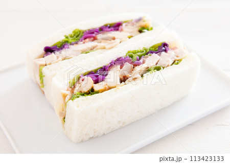 おいしいチキンサンド 113423133