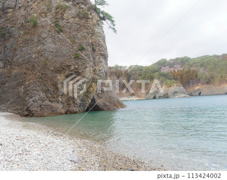 冬の蛸の浜の風景 113424002