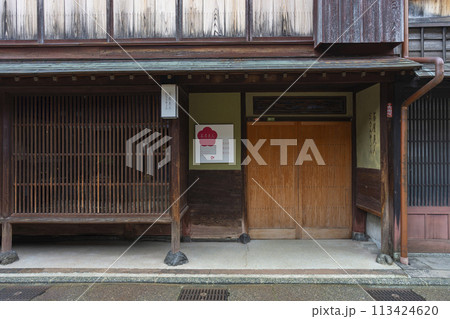 金沢の茶屋美人 113424620