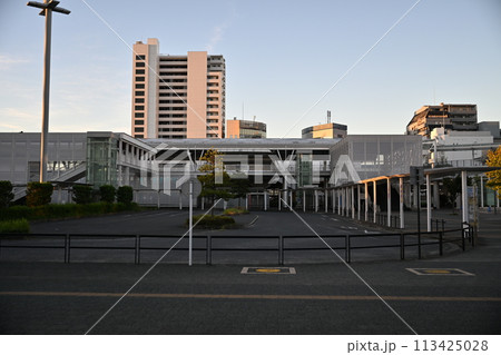 JR辻堂駅前のショッピングモール 113425028