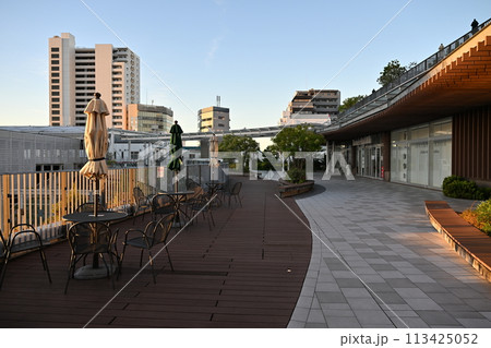 JR辻堂駅前のショッピングモール 113425052