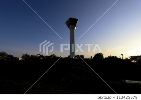 日没直前の函館五稜郭タワー 113425679