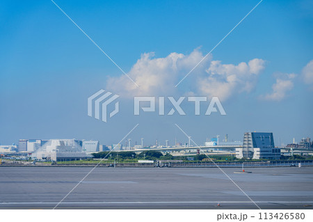 空港 飛行機 羽田空港 エンジン 午前 明るい 管制塔 ターミナル D滑走路 空港 飛行機 羽田空港 エンジン 午前 明るい 管制塔 ターミナル D滑走路 113426580