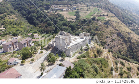 Ruins of the castle in Fiumefreddo Bruzio, Cosenza, Italy 113429396