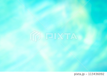 グリーンカラー系の動きのあるイメージ (背景素材) グリーンカラー系の動きのあるイメージ (背景素材) 113436092