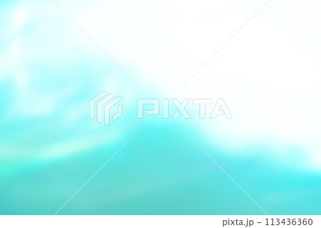 ライトグリーンカラー系動きのあるイメージ　(背景素材) 113436360
