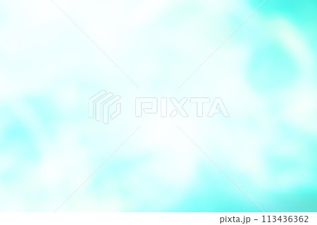 ライトグリーンカラー系動きのあるイメージ　(背景素材) 113436362