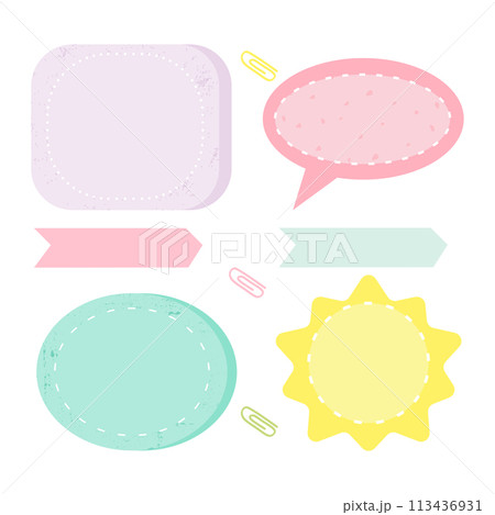 Set of label and speech bubbles pastel colors  113436931