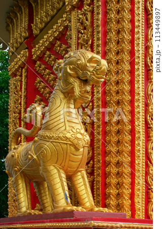 Singha statue at Wat Inpeng in Vientiane Singha statue at Wat Inpeng in Vientiane 113449897