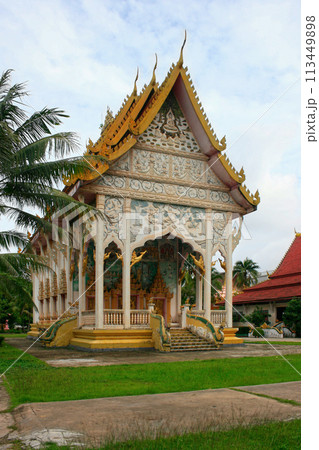 Wat in Vientiane 113449898