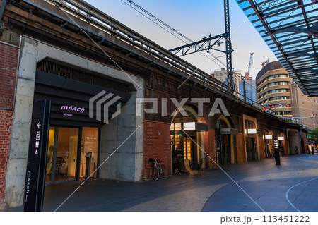 東京　千代田区 神田　マーチエキュート神田万世橋　夕景 113451222