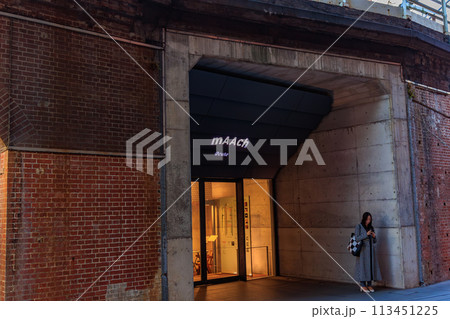 東京 千代田区 神田 マーチエキュート神田万世橋 夕景 東京 千代田区 神田 マーチエキュート神田万世橋 夕景 113451225