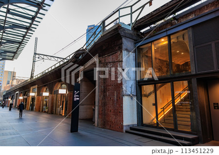 東京 千代田区 神田 マーチエキュート神田万世橋 夕景 東京 千代田区 神田 マーチエキュート神田万世橋 夕景 113451229