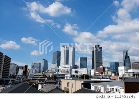 愛知県名古屋市中村区_ささしま米野歩道橋から北東側風景2_2023年8月 113455245