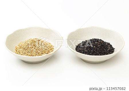 白胡麻と黒胡麻 113457082