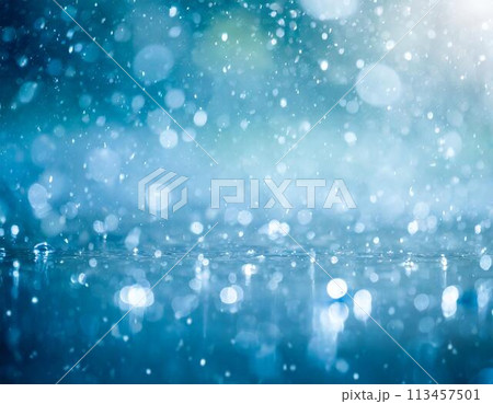 梅雨・雨降りの季節のイメージ画像 梅雨・雨降りの季節のイメージ画像 113457501