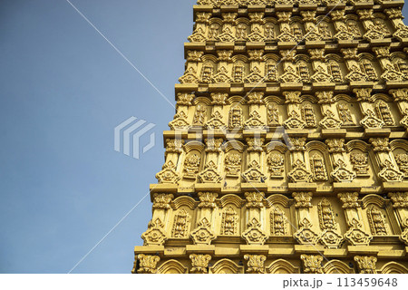 THAILAND AYUTTHAYA WAT PHAI LOM 113459648