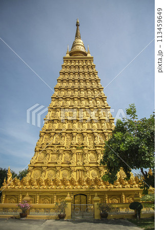 THAILAND AYUTTHAYA WAT PHAI LOM 113459649