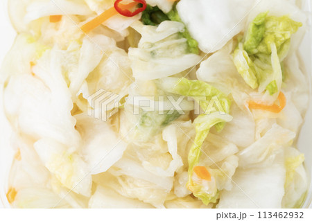 白菜のつけもの 白背景 白菜のつけもの 白背景 113462932