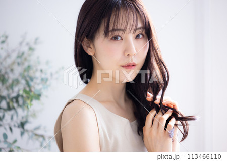 ビューティー　女性のポートレート 113466110