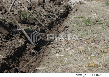 暗渠排水管工事 113467306