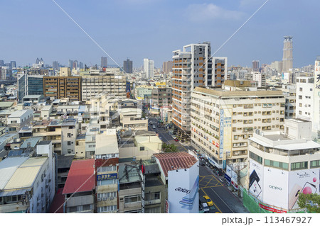 台湾 高雄 七賢一路・林森一路周辺の街並み / Kaohsiung, Taiwan 台湾 高雄 七賢一路・林森一路周辺の街並み / Kaohsiung, Taiwan 113467927