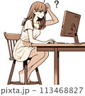 パソコン、ソフトウェアの使い方に困っている女の人 113468827