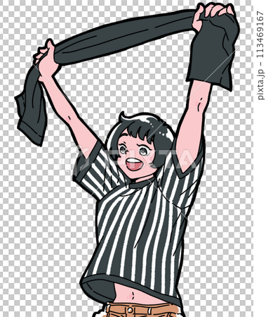 拿著毛巾享受觀看運動比賽的女孩 113469167