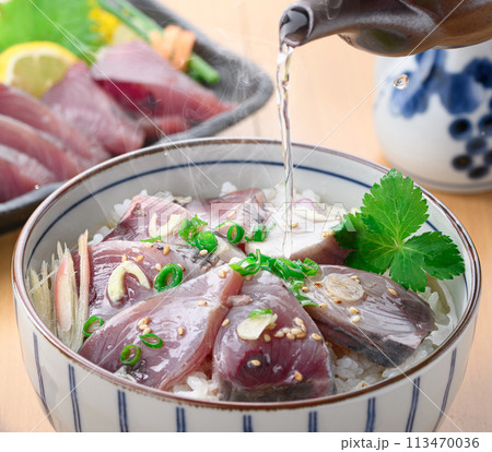 南紀勝浦港 近海生かつおのお茶漬け 113470036