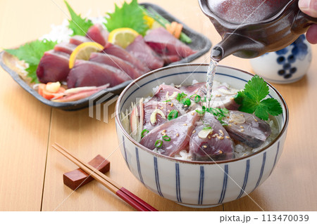 南紀勝浦港 近海生かつおのお茶漬け 113470039