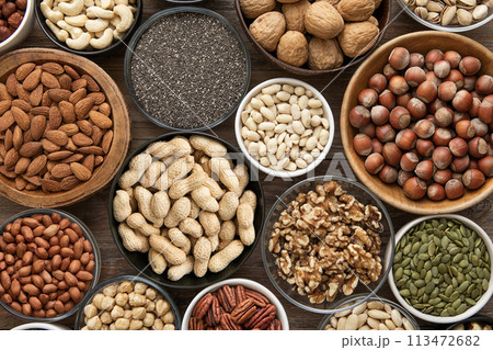 Peanut,hazelnut,walnut,almonds,pistachio,sunflower,pumpkin,chia,pecan and cashew mixed healthy nuts 113472682