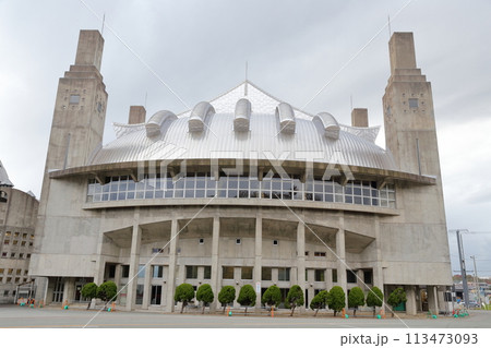 CNAアリーナ★あきた　神殿のようなデザインの体育館（秋田市立体育館　秋田県 秋田市） 113473093