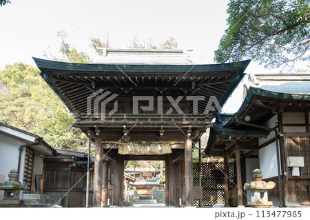 志賀海神社の楼門＜福岡県福岡市/2023年12月＞ 113477985