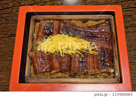 柳川名物 鰻のせいろ蒸し 柳川名物 鰻のせいろ蒸し 113480065