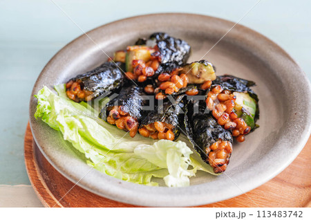納豆の海苔巻き 113483742