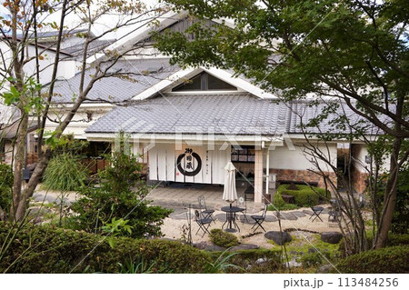 ヤマキ醸造　御用藏　直売　糀庵　もろみ蔵 113484256