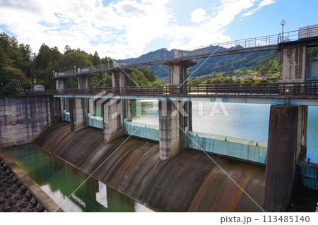 神水ダム　鬼石ダム　群馬県　藤岡市　利根川水系　神流川　神水湖 113485140