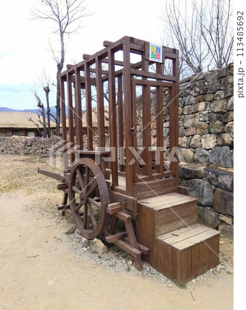 韓国・楽安邑城民俗村にて 韓国・楽安邑城民俗村にて 113485692